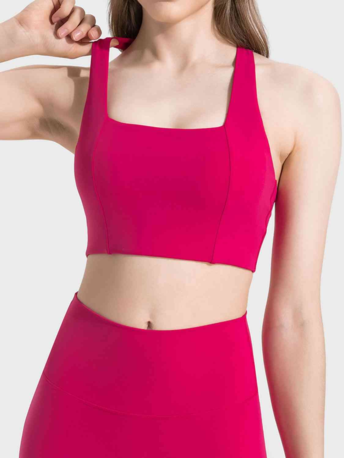 Scoop Neck Sports Bra – Everything Boutique